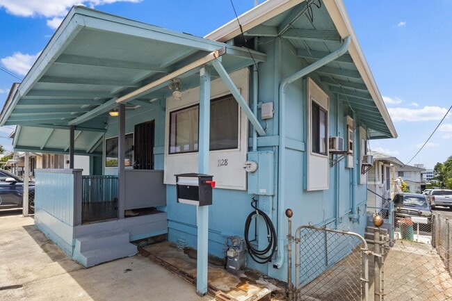 Primary Photo - 1128 2nd Ave