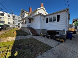 Building Photo - 198 Washington St