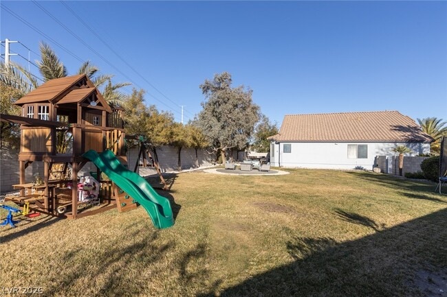 Building Photo - 1596 Bozeman Dr