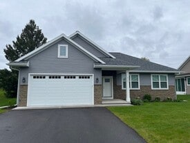 Building Photo - 9505 Excalibur Dr