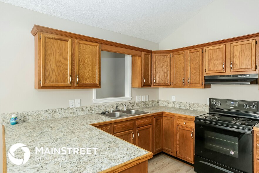 Building Photo - 1071 Braxton Dr