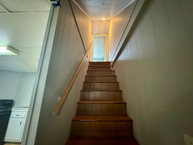 Building Photo - 470-474 Spang Avenue