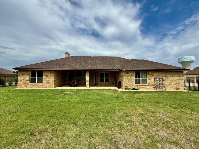 Building Photo - 2621 Greatwood Trl