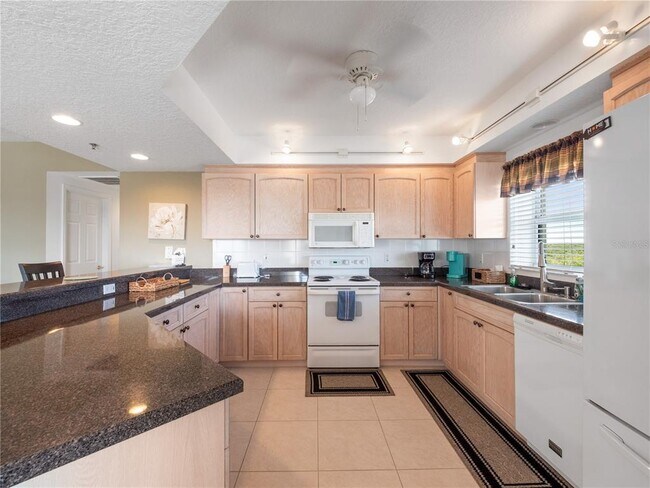 Building Photo - 5300 S Atlantic Ave