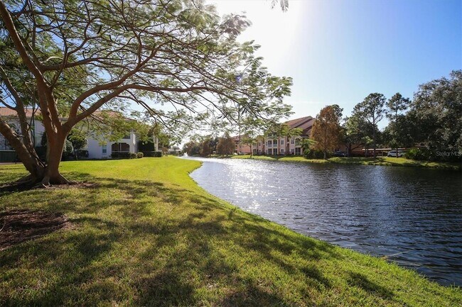 Building Photo - 4208 Central Sarasota Pkwy