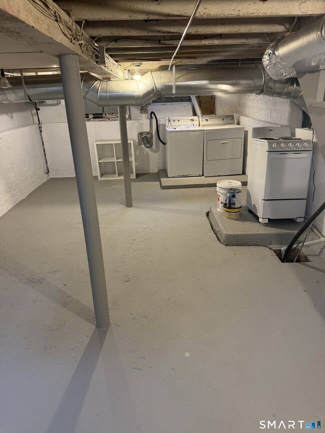 Building Photo - 133 Ocean Ave