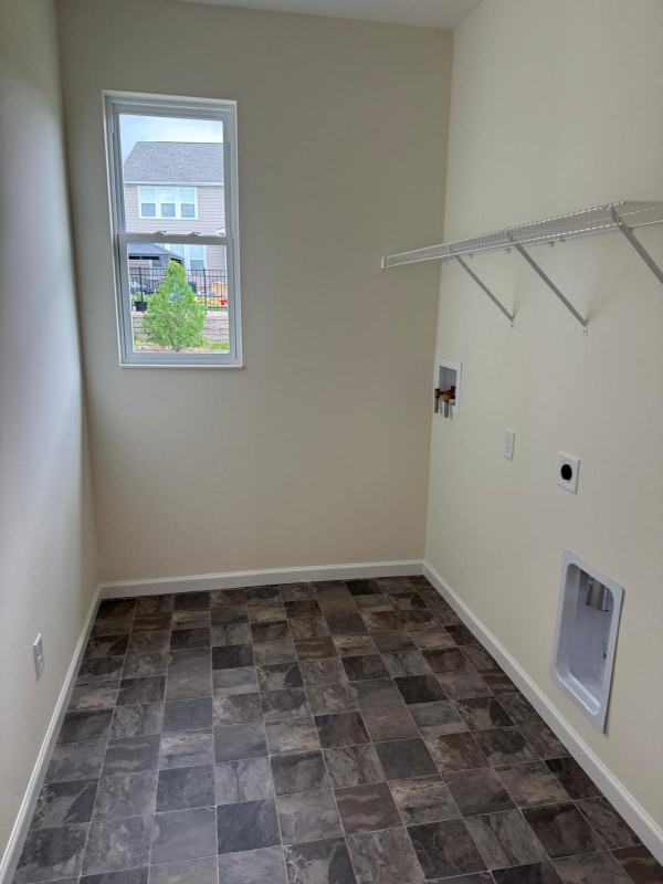 Building Photo - 933 Reeder Cir