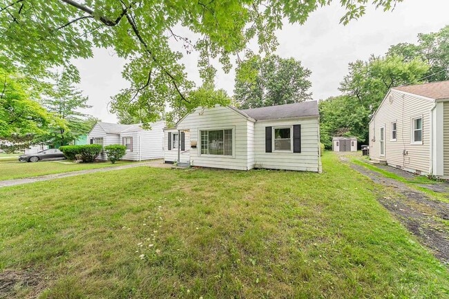 Building Photo - 2533 Greenvale Rd