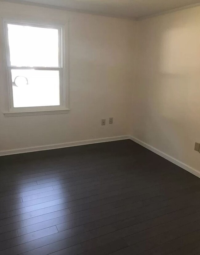 Building Photo - Charming 3 Bedroom in Christiansburg, VA