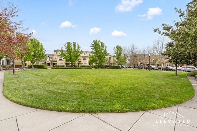 Building Photo - 7002 Santero Way