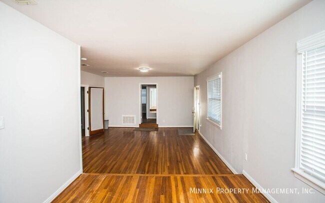 Building Photo - 3212 36th St