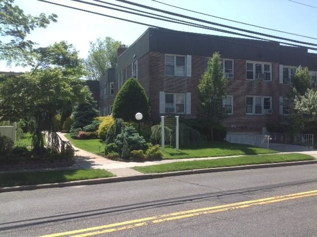 Building Photo - Fairfield Residences At Cedarhurst Park House