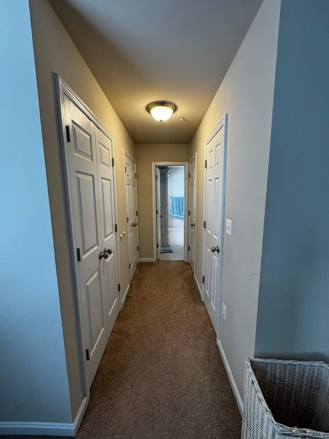 Building Photo - 22330 Douglas Ct