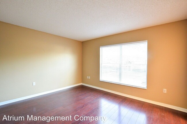 Building Photo - 2 Bed 2 Bath Apartment In the HEART OF THE...