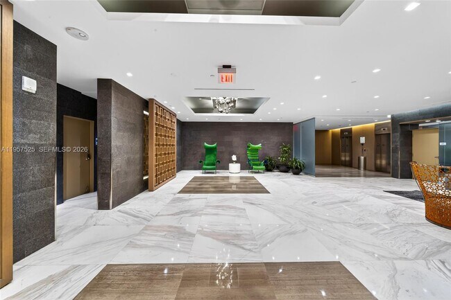 Building Photo - 400 Sunny Isles Blvd