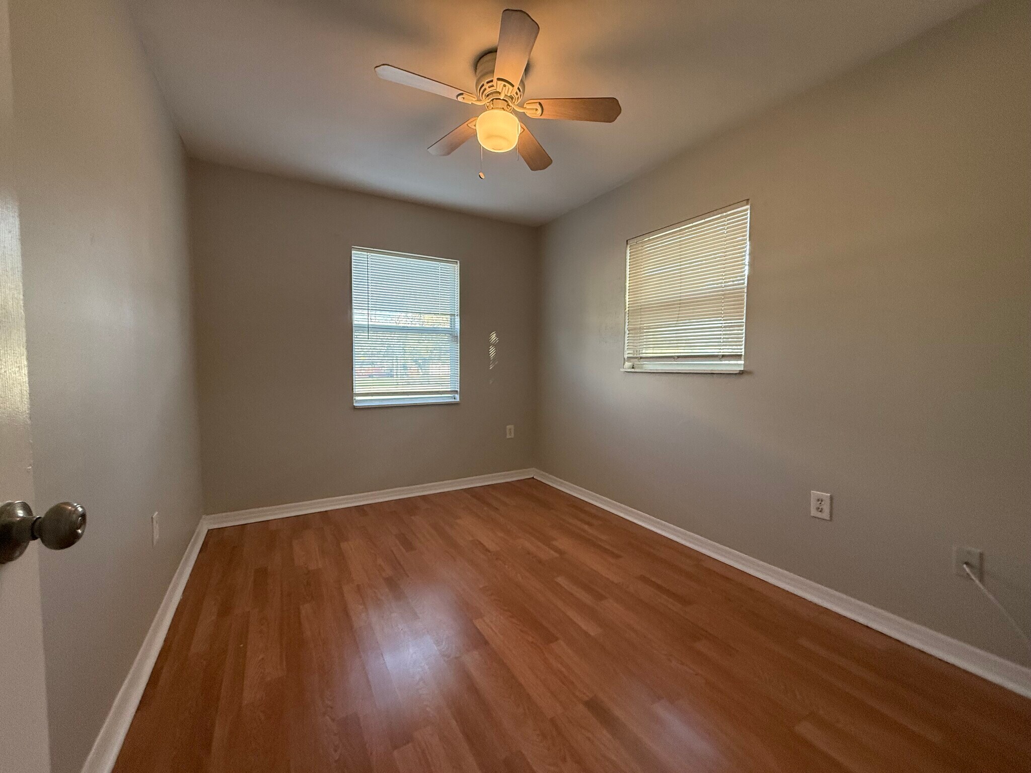 2nd bd at front - 4410 N 40th St