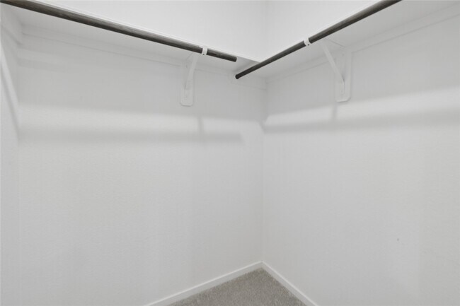 Building Photo - 18242 Via Aurelia Dr