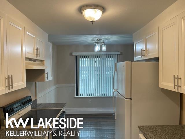 Building Photo - 16884 Kingsbrooke Dr
