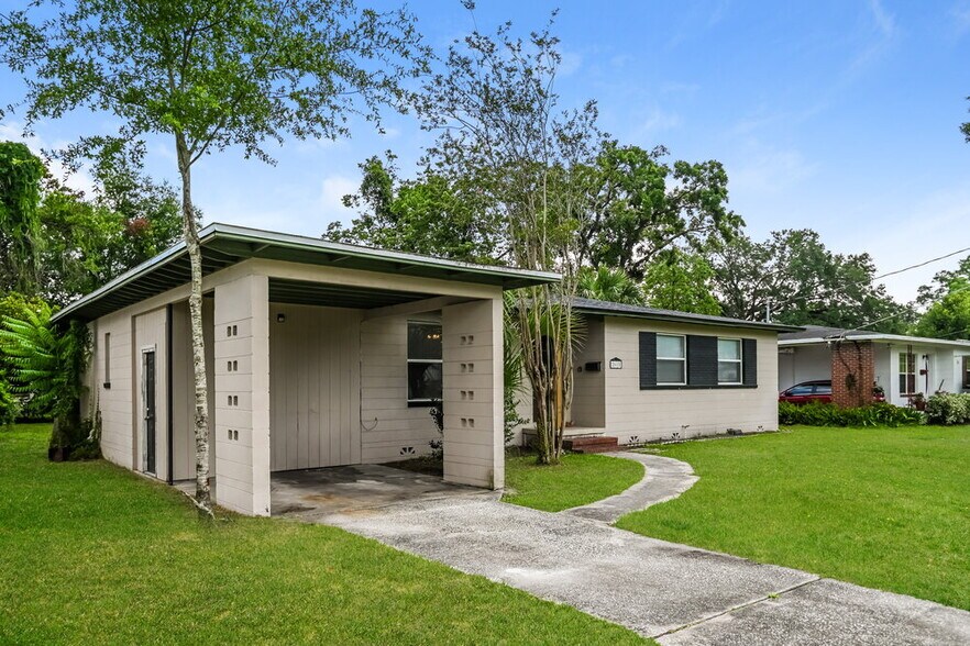 Building Photo - 2615 Ligustrum Rd