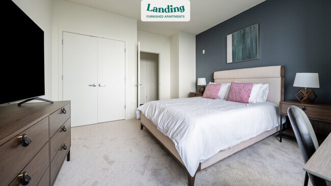 Building Photo - 365 N Halsted St