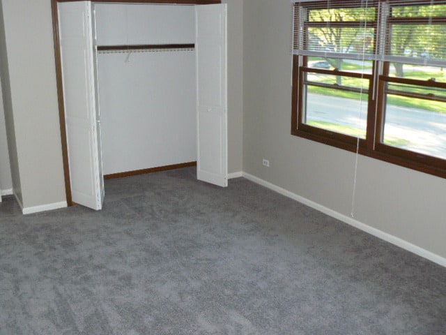 Building Photo - 12 W Bailey Rd