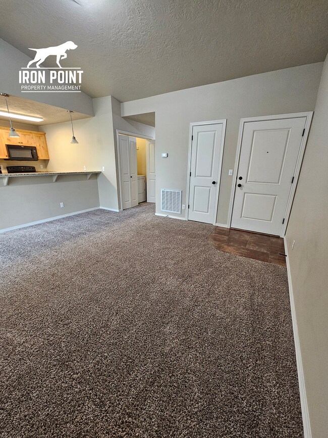 Building Photo - SC5678