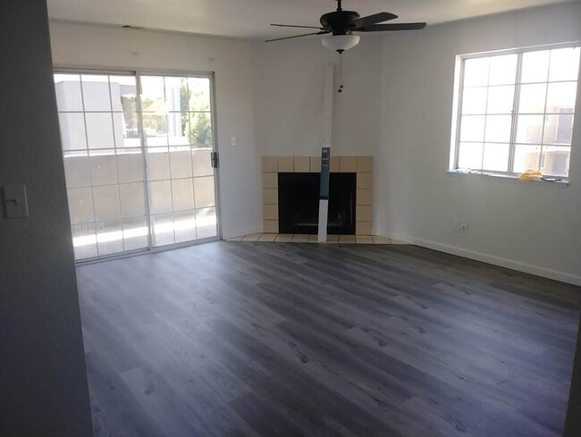 Building Photo - Thrive Living Home