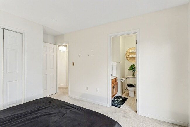 Building Photo - One level two bedroom, two bathroom home