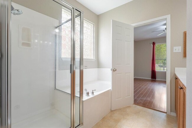 Building Photo - 1506 Wild Basin Ln