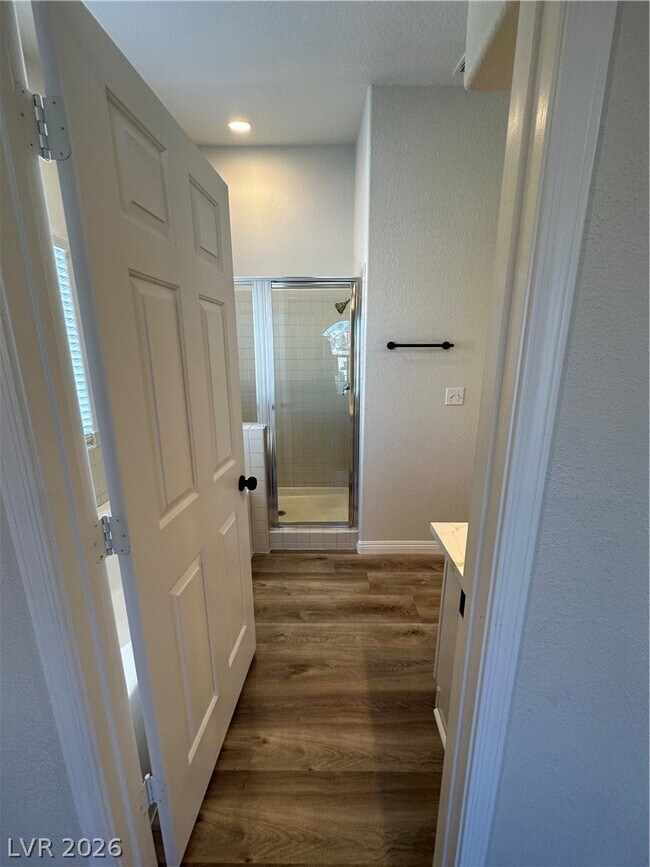 Building Photo - 1034 Skysail Dr