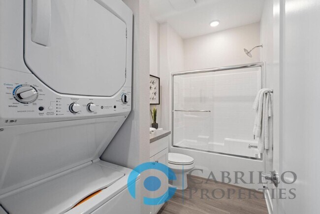 Building Photo - Brand New 4bd/2.5ba Home with Private Yard and Attached 2-Car Garage