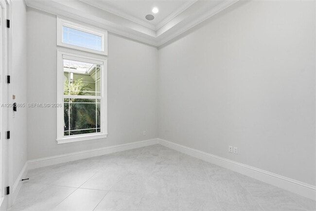 Building Photo - 4662 Estates Cir