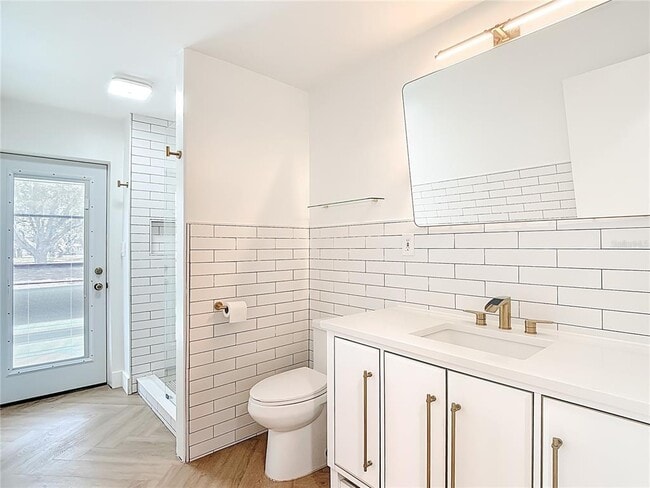 Building Photo - 13211 Pleasant Hill Farm Rd