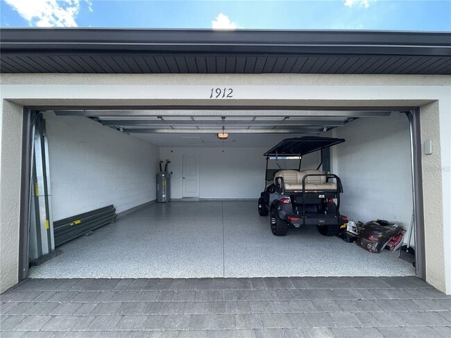 Building Photo - 1912 Saddlewood Cir