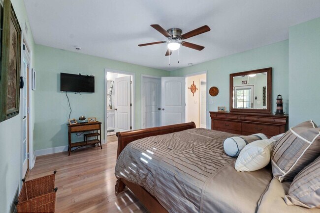 Building Photo - 123 Ferdinand Ave