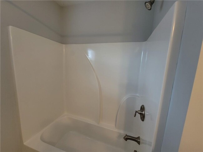 Building Photo - 3218 Leyden Ct