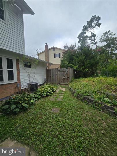 Building Photo - 6919 Rolling Rd