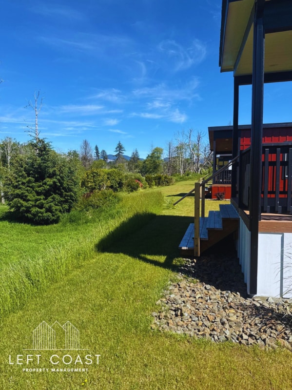 Building Photo - 2371 Salmon River Hwy