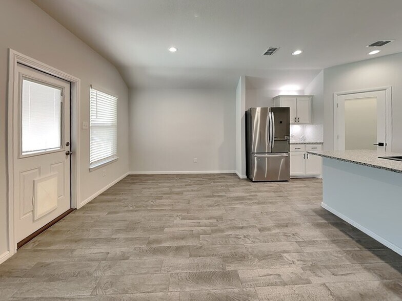 Building Photo - 2313 Marshville Rd