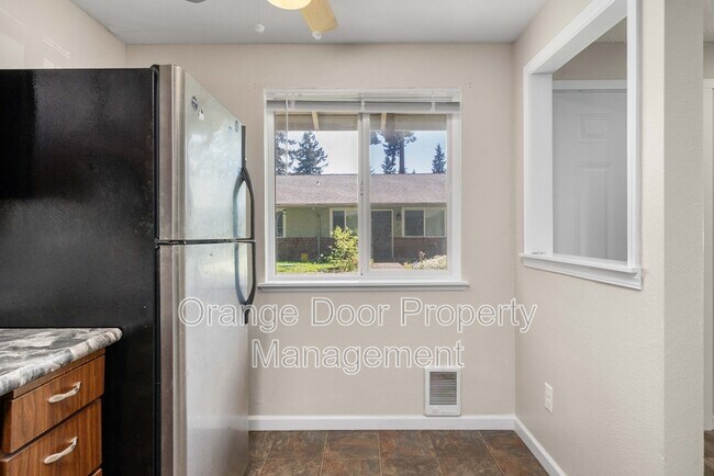 Building Photo - 12311 112th Ave Ct E