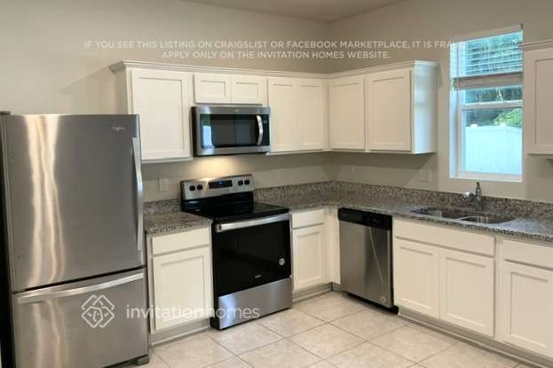 Building Photo - 1092 Cades Cv Wy