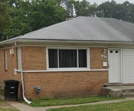 Building Photo - 1979 Stieber St