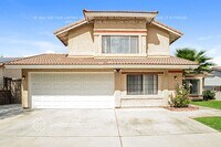 Building Photo - 4811 Cocina Ln