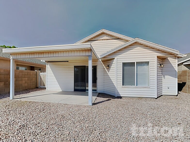 Building Photo - 423 N Shaylee Ln