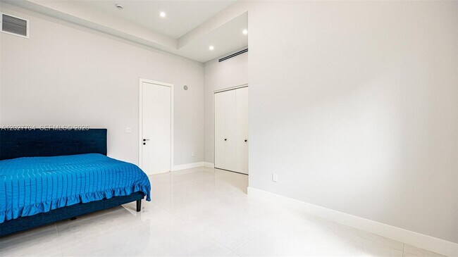 Building Photo - 11450 SW 59th Terrace