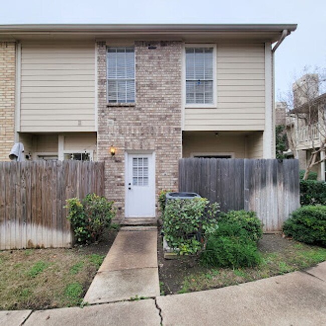 Building Photo - Beautiful two-story corner unit filled with natural light!