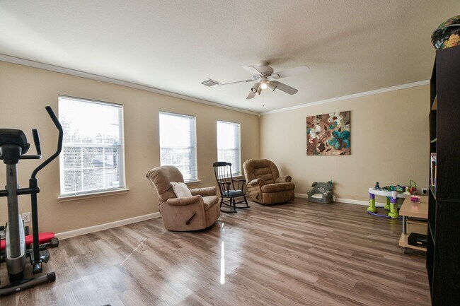 Building Photo - 2810 Powell Springs Ct