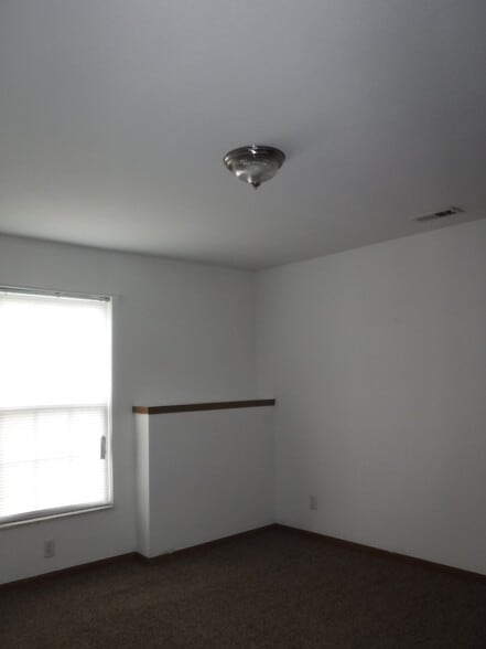 Building Photo - 5602A Beechwood Blvd