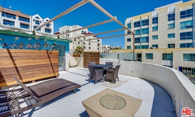 Building Photo - 11 Marine Terrace
