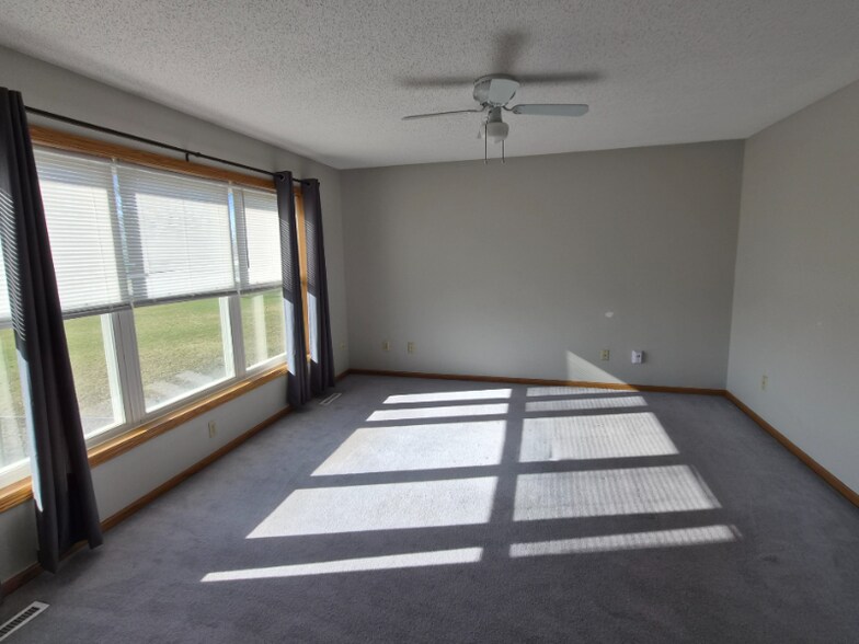 Building Photo - 3119 2nd Ave SW